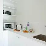 Apartment Majesty At Liberdade Avenue Cr1e