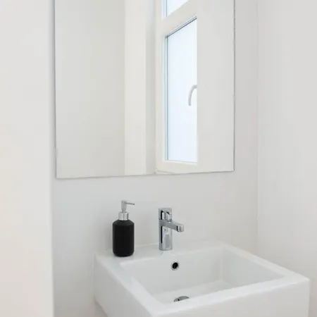 Majesty At Liberdade Avenue Cr1e